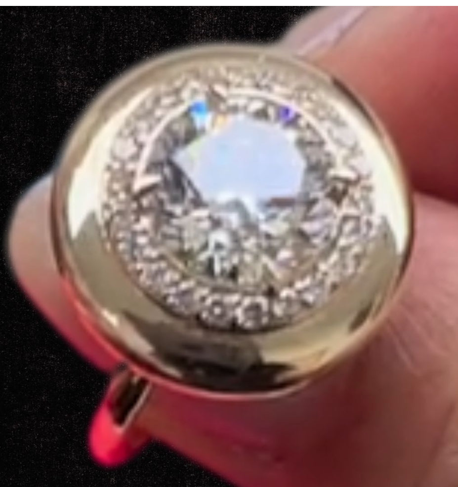 Button Ring