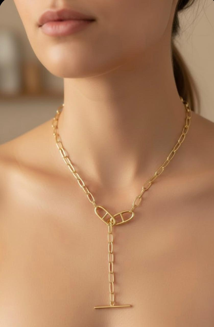 Toggle-style Necklace